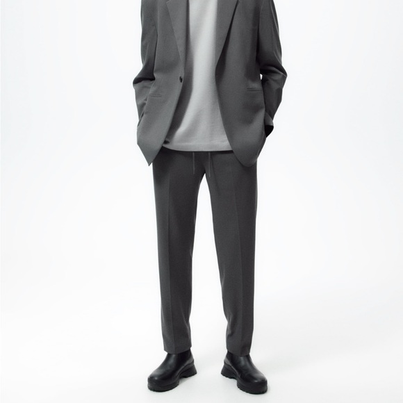 [Sold] Zara Jogger Waist Stretch Pants - Picture 6 of 6